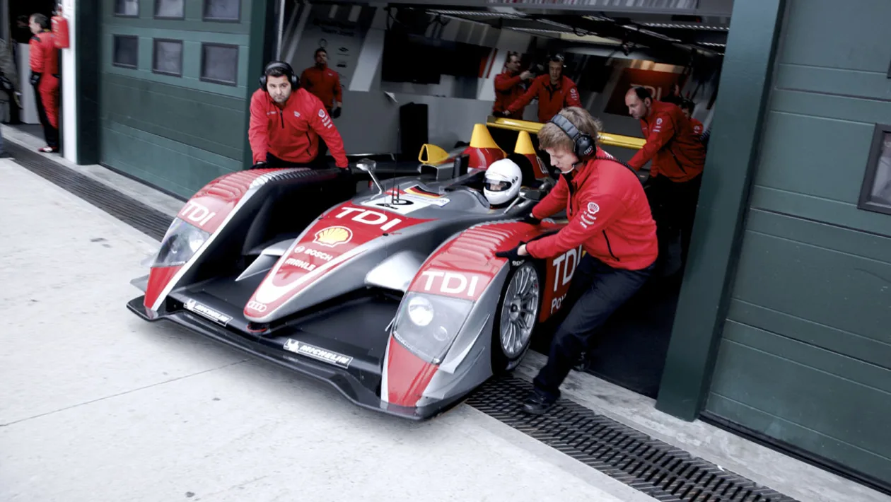 Blast From The Past: Driving the Le Mans-winning Audi R10 TDI